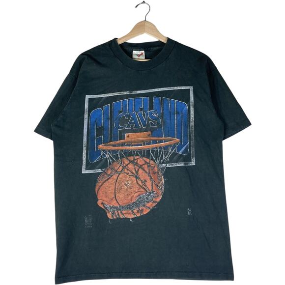 Vintage Cleveland Cavaliers Champing Basketball NBA T-Shirt L - Picture 1 of 7